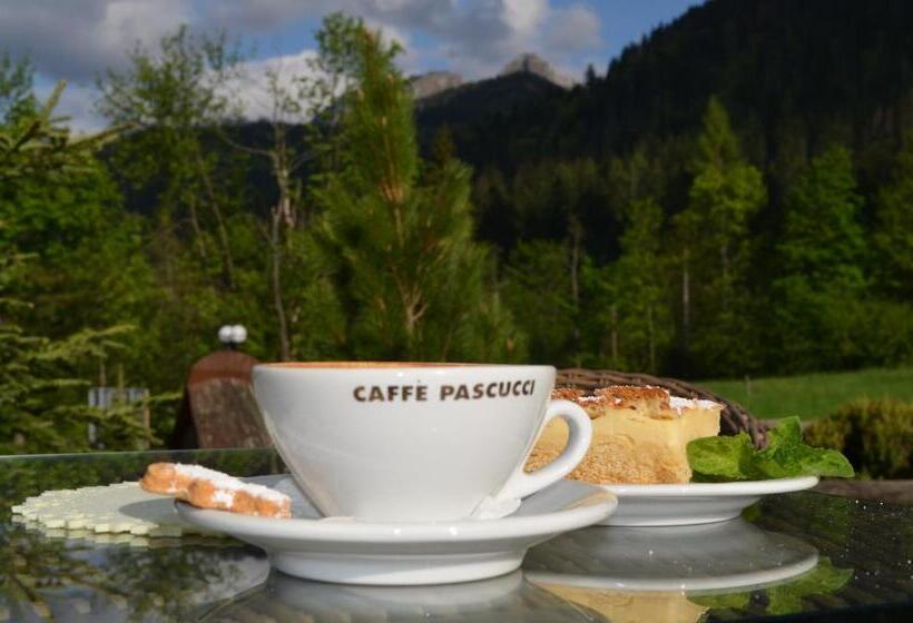 هتل Eco Tatry Holiday& Spa