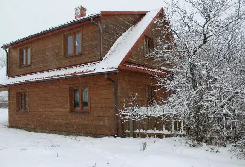 ホテル Gospodarstwo Agroturystyczne Bobrowa Zagroda