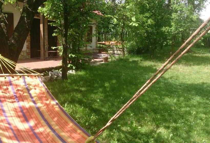 בית מלון כפרי Nasza Wioska