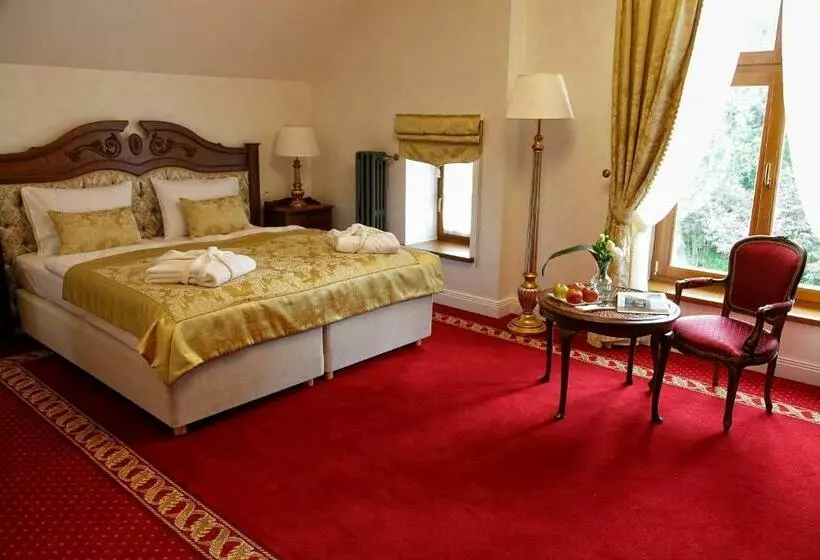 Palac Mortegi Hotel&spa