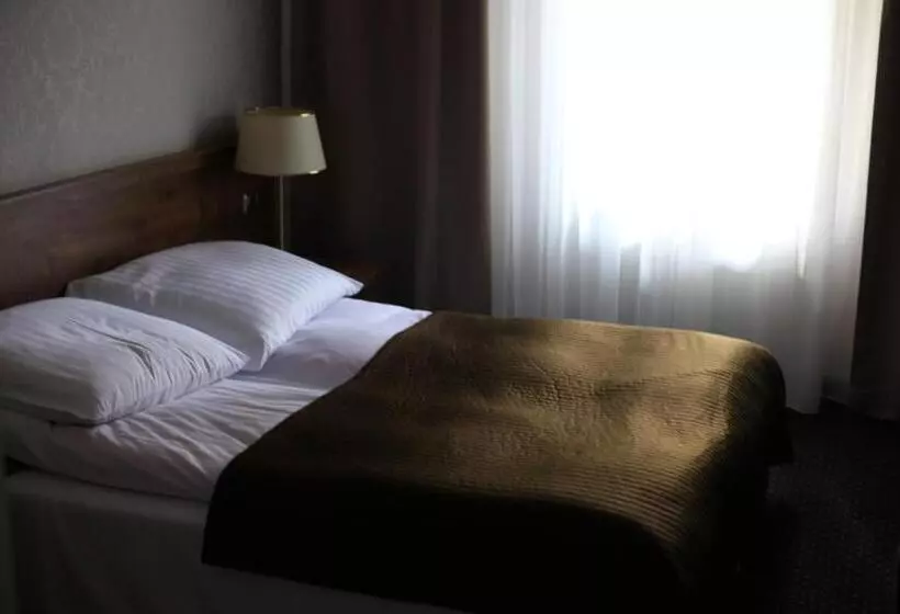 Hotelli Pod Różami