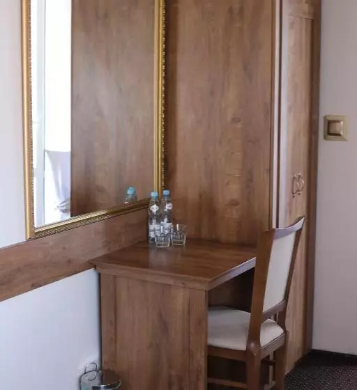 Hotelli Pod Różami