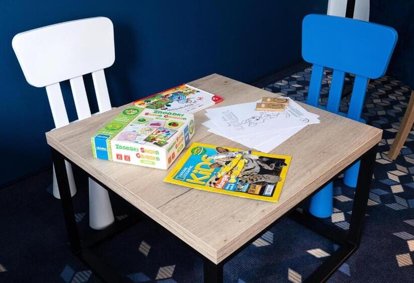 Ilkus Hotel & Restaurant