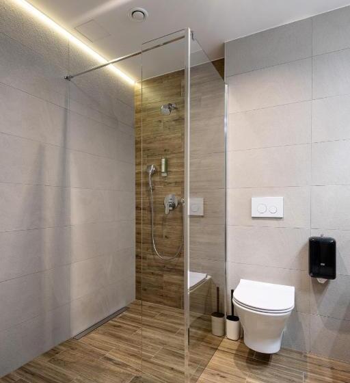 Ilkus Hotel & Restaurant