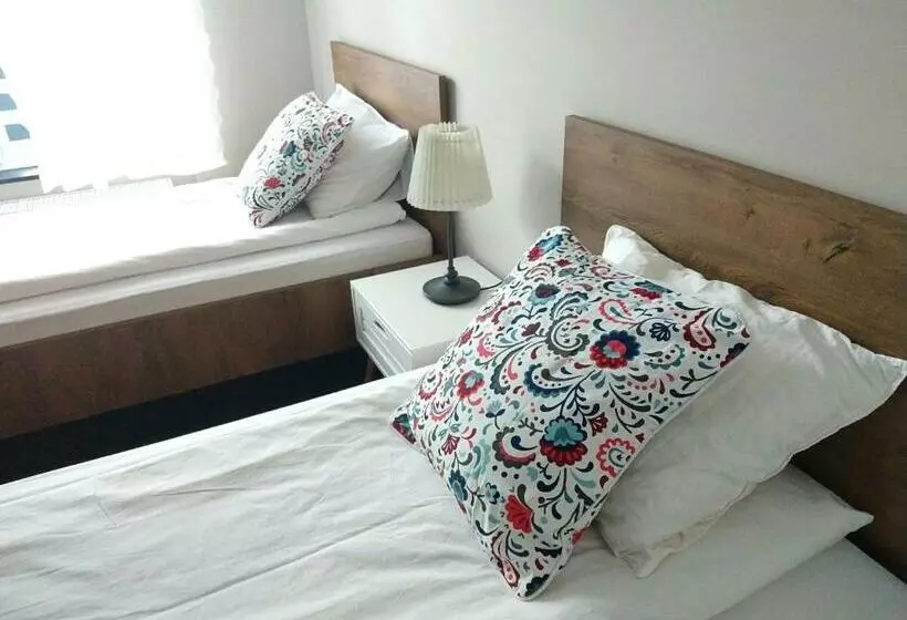 モーテル Cztery Kąty