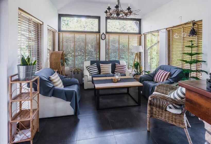 פנסיון Dom Gościnny Szulcówka