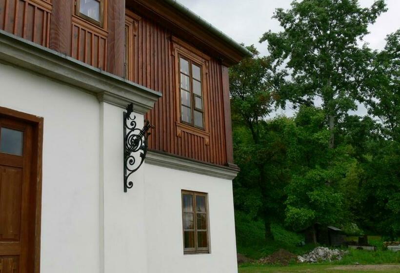 膳宿费 Dworek Karpińskich