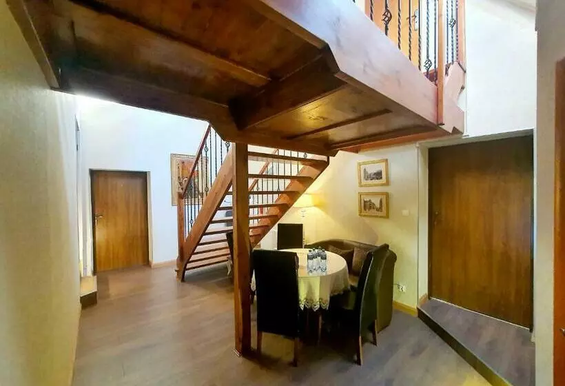 Majatalo Pałacyk Chojnów