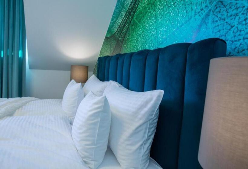 פנסיון Willa Fen