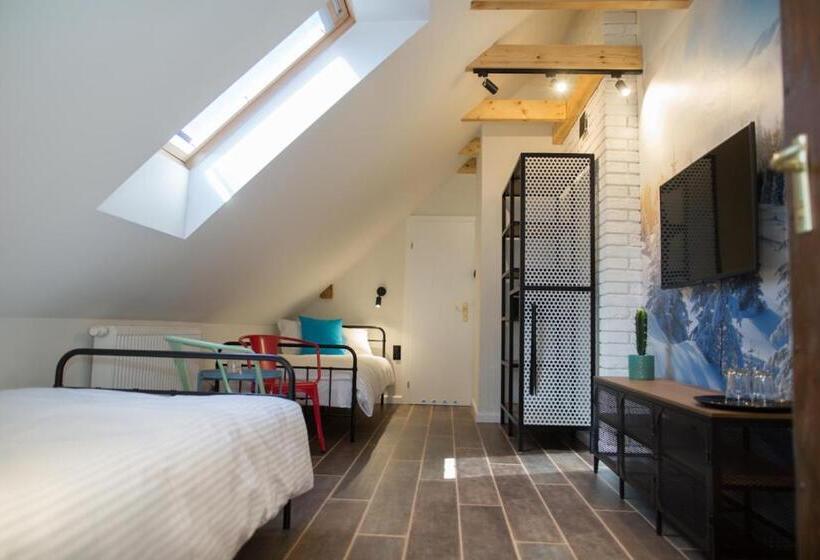 פנסיון Willa Fen