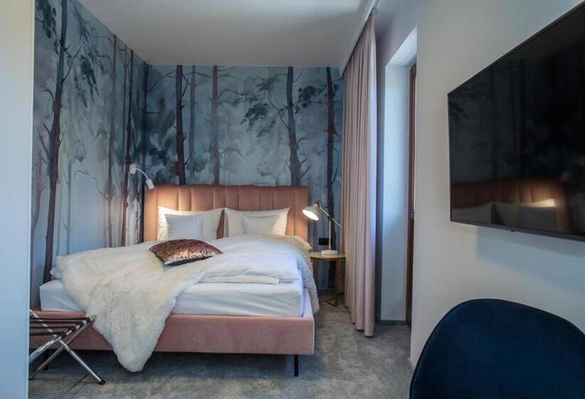 פנסיון Willa Fen