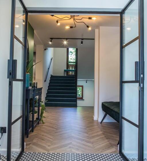 פנסיון Willa Fen