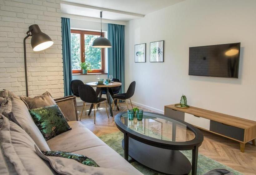 פנסיון Willa Fen