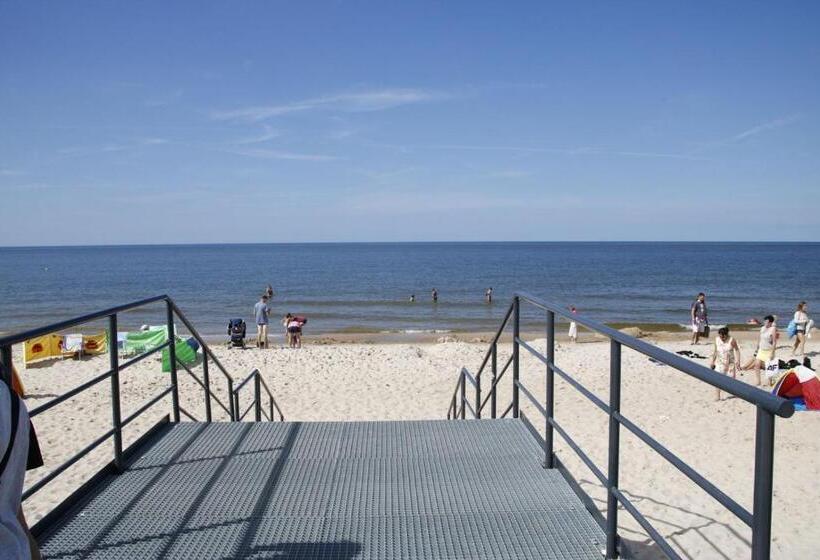 Willa Laura Rowy   Apartamenty Nad Morzem