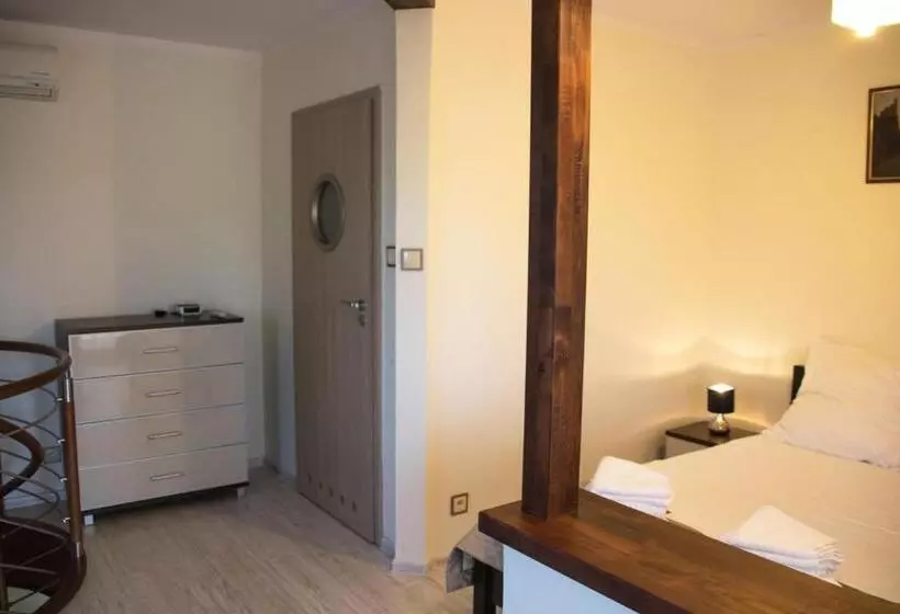 Willa Laura Rowy   Apartamenty Nad Morzem