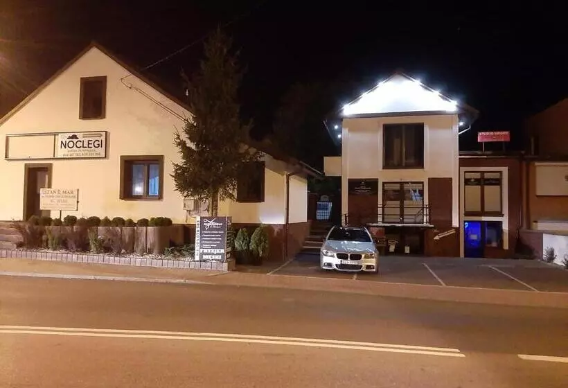 Retkeilymaja Noclegi