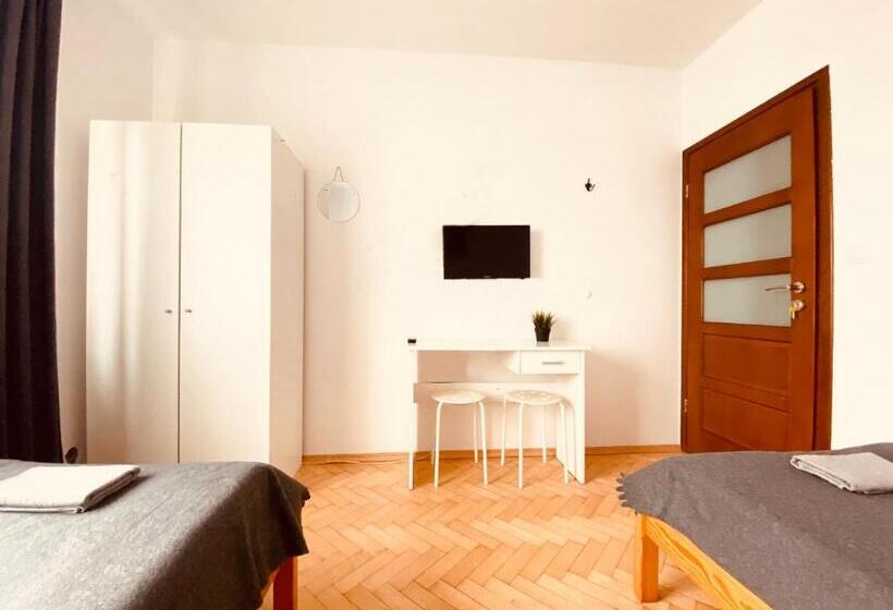 호스텔 Pokoje Gajowa