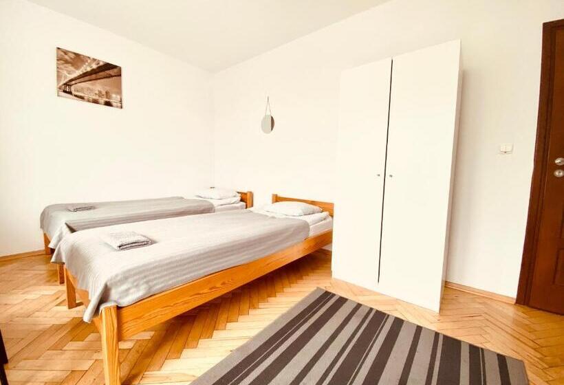 호스텔 Pokoje Gajowa