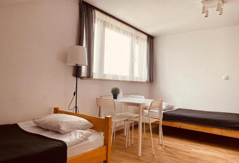 호스텔 Pokoje Gajowa