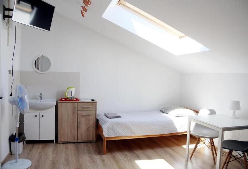 旅馆 Pokoje Gościnne W Wse