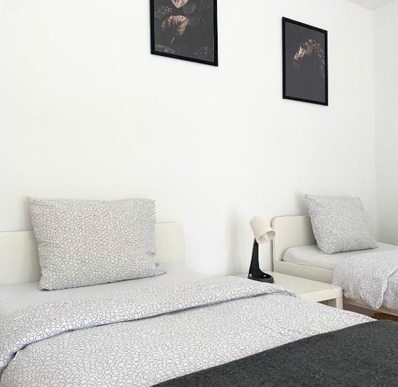 هاستل Pokoje Rezydencja Parysa