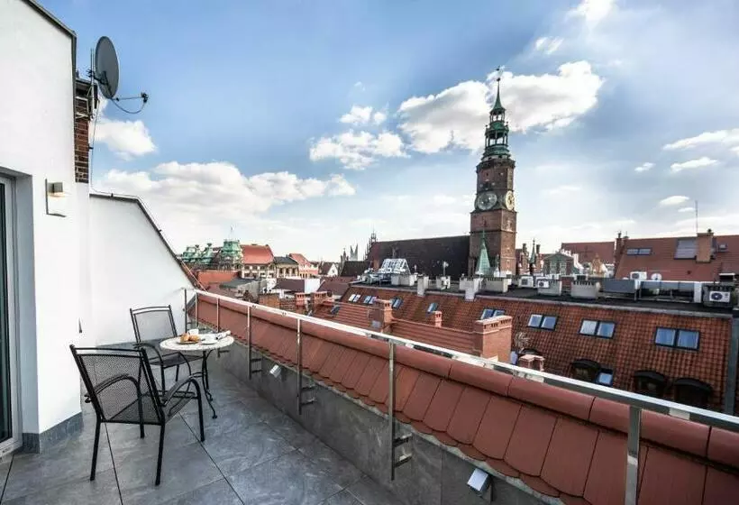 Aparthotel New Lux