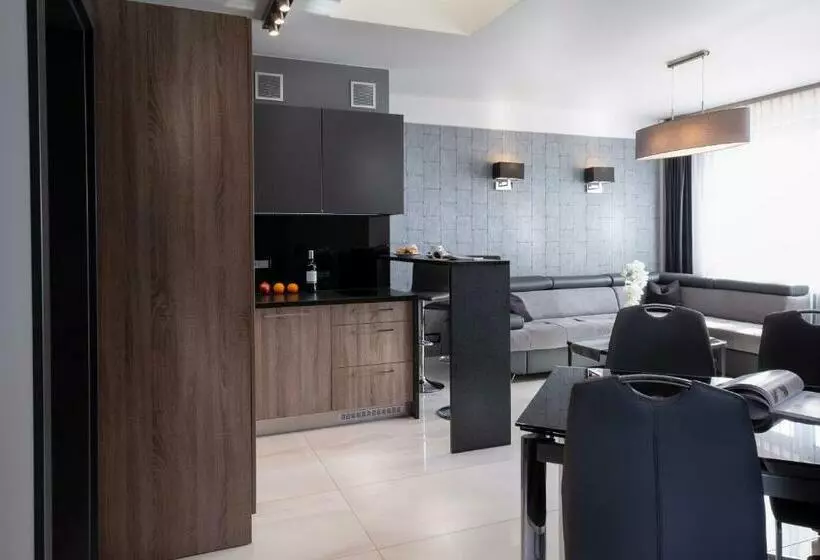 Aparthotel New Lux