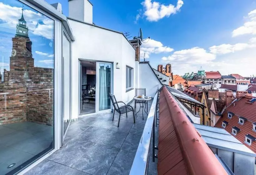 Aparthotel New Lux