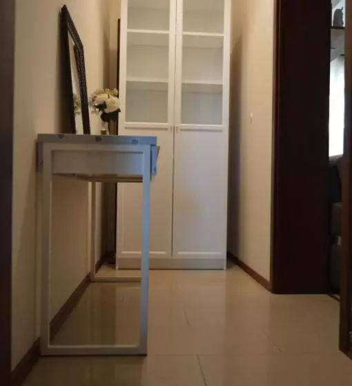 Aamiaismajoitus (B&B) Apartament Przy Koniu Trojańskim