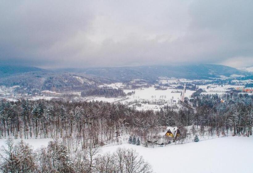 مبيت وإفطار Leśniczówka Pod śnieżką