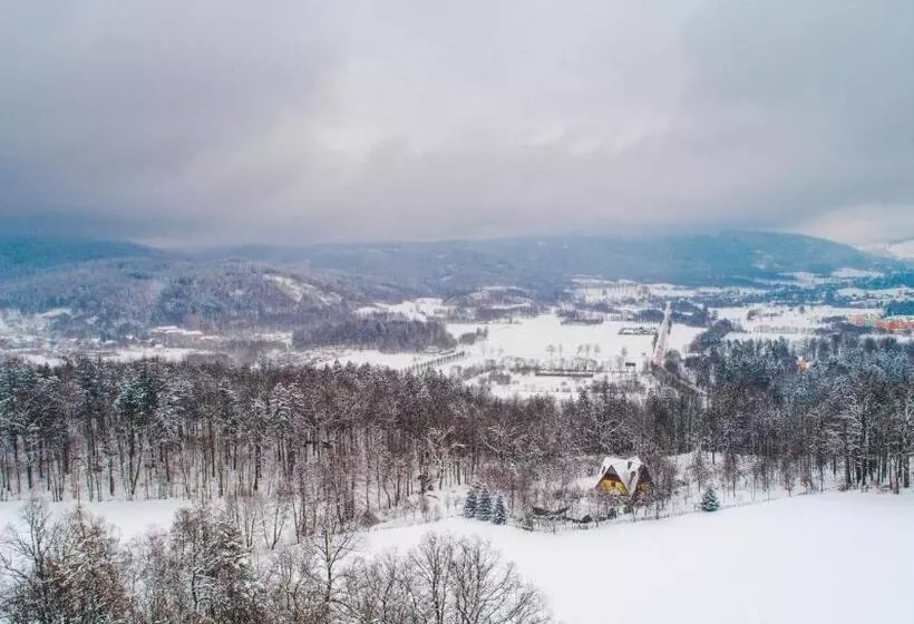 Aamiaismajoitus (B&B) Leśniczówka Pod śnieżką