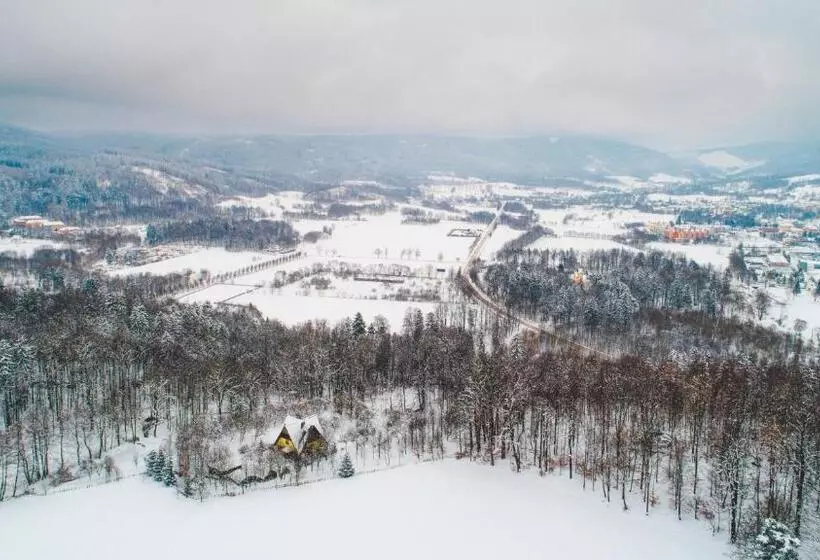 Aamiaismajoitus (B&B) Leśniczówka Pod śnieżką