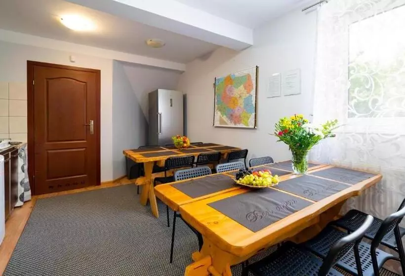 Aamiaismajoitus (B&B) Leśniczówka Pod śnieżką