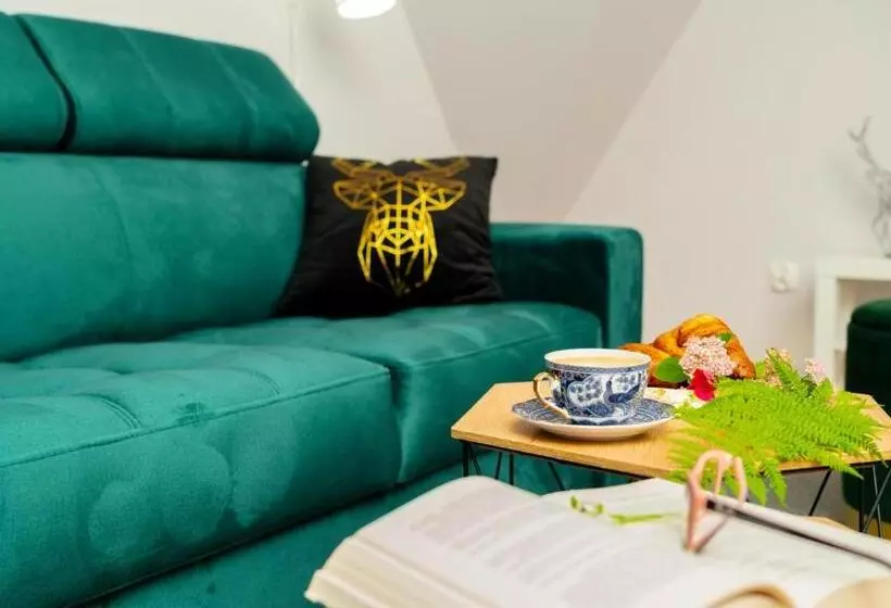 Aamiaismajoitus (B&B) Leśniczówka Pod śnieżką