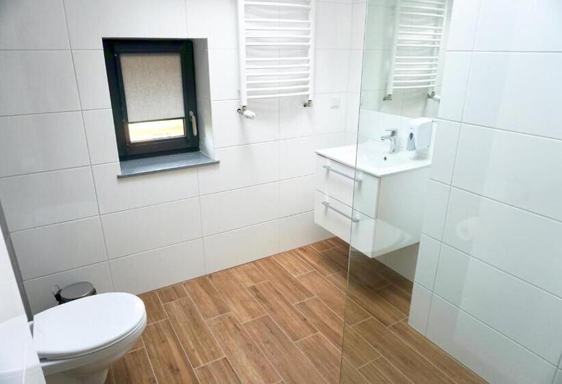 住宿加早餐  Simar