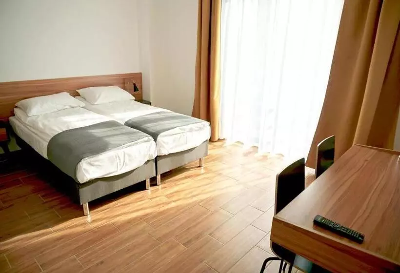 Aamiaismajoitus (B&B) Simar