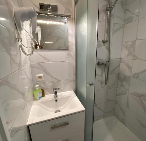 צימר Stajnia Pod Dębem