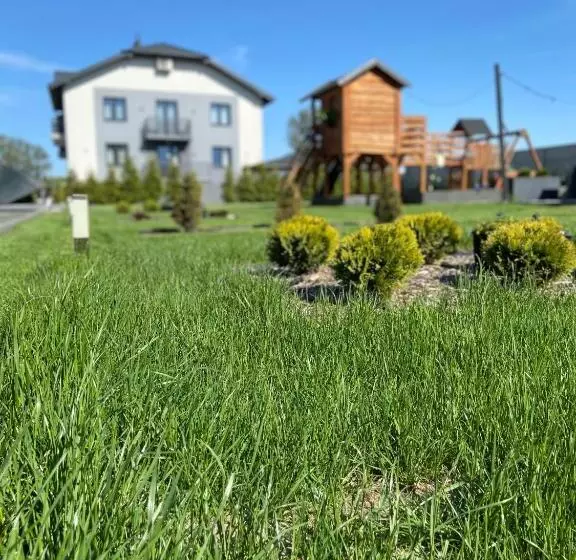 Aamiaismajoitus (B&B) Targowa37 Uniejow