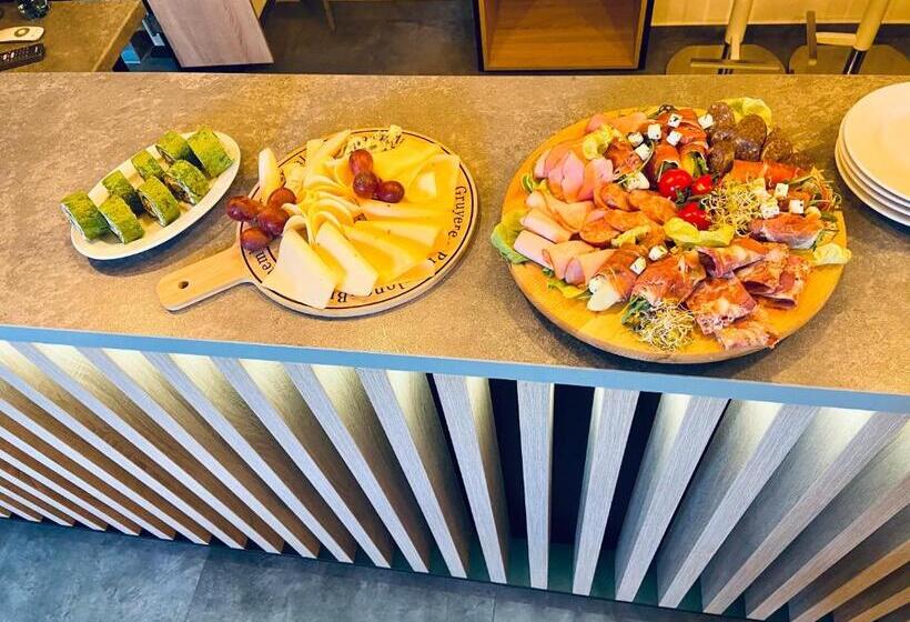 مبيت وإفطار Targowa37 Uniejow