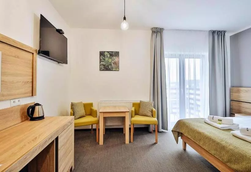 Aamiaismajoitus (B&B) Targowa37 Uniejow