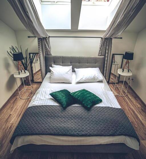 Bed and Breakfast The Loft   Garncarska 1