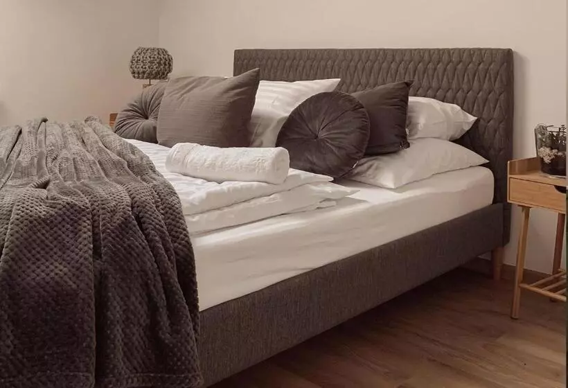 ベッドアンドブレックファースト The Loft   Garncarska 1