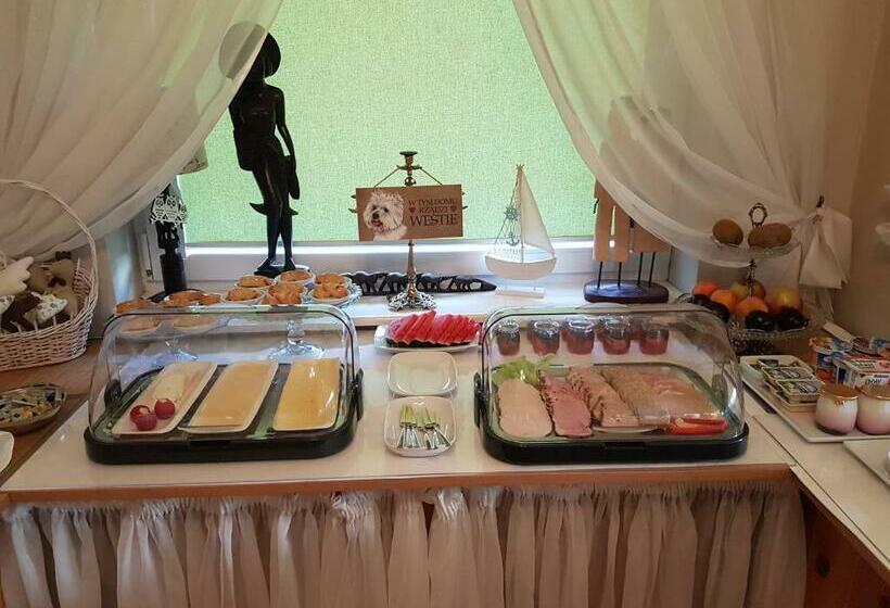 Aamiaismajoitus (B&B) Villa Pod Dębem