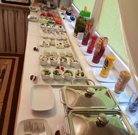 Aamiaismajoitus (B&B) Villa Pod Dębem