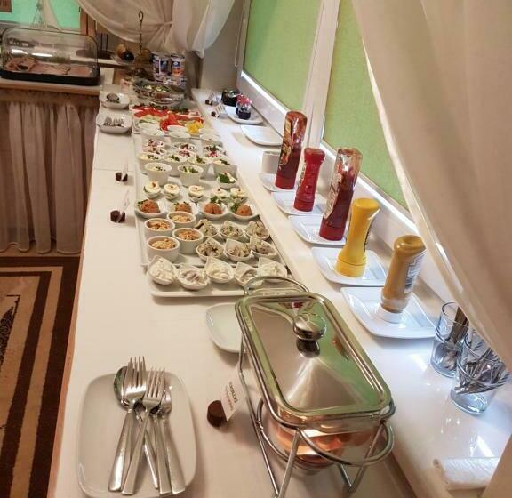 Aamiaismajoitus (B&B) Villa Pod Dębem