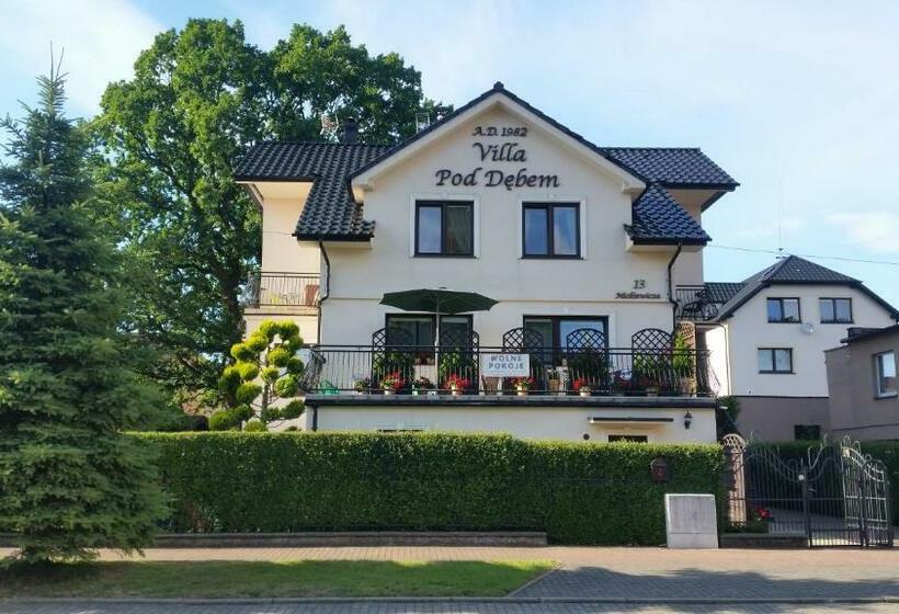 Aamiaismajoitus (B&B) Villa Pod Dębem