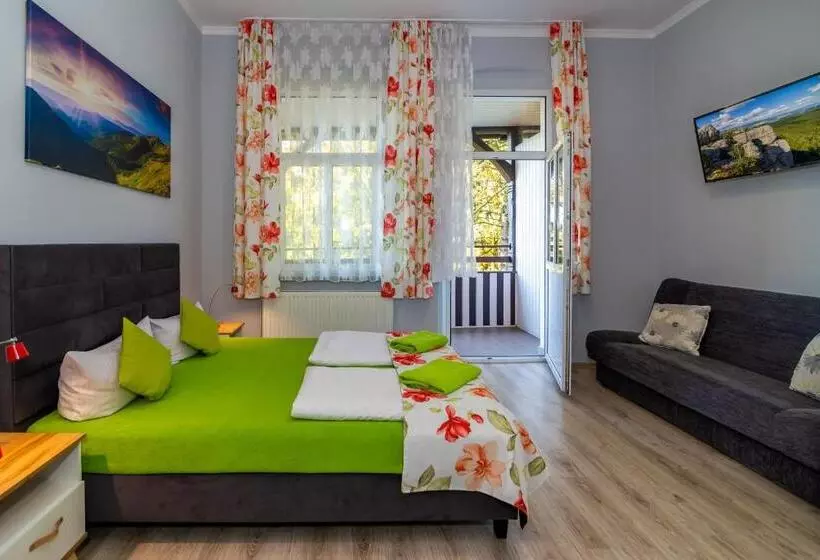 Aamiaismajoitus (B&B) Willa Diament