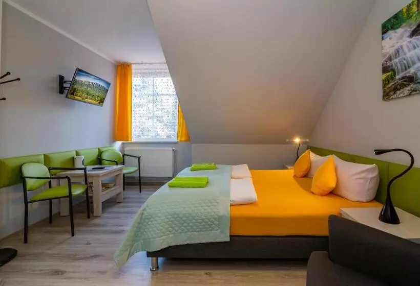 Aamiaismajoitus (B&B) Willa Diament