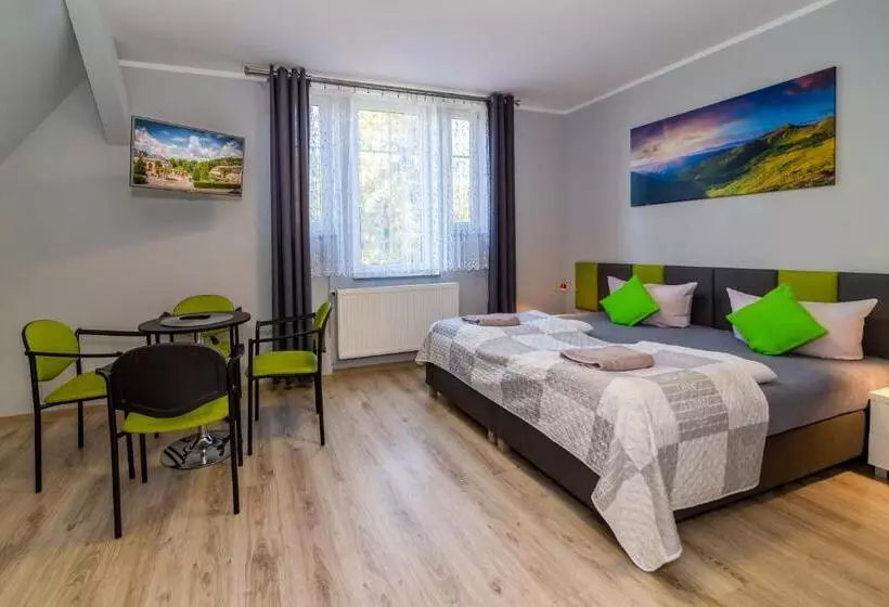 Aamiaismajoitus (B&B) Willa Diament