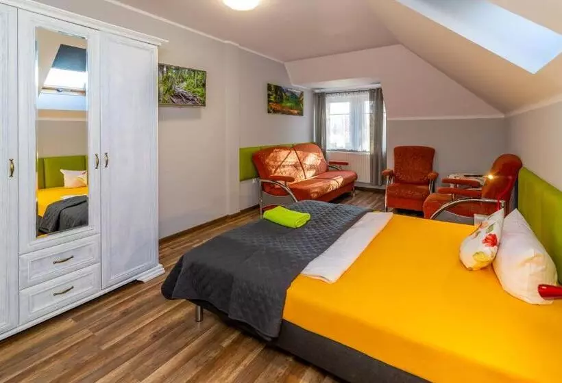 Aamiaismajoitus (B&B) Willa Diament